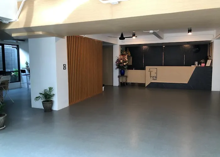 Tonnoon Aparthotel